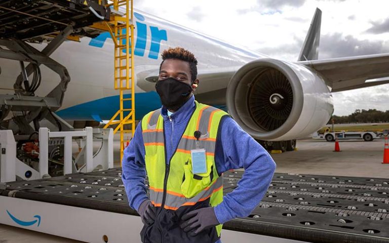 Amazon Air Associate: Apply Today!